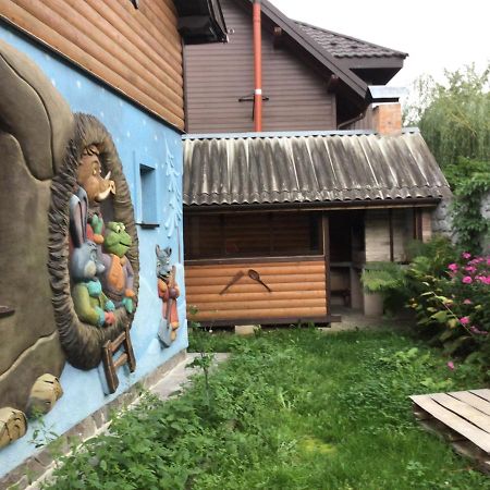 Рукавичка Yaremtche Extérieur photo